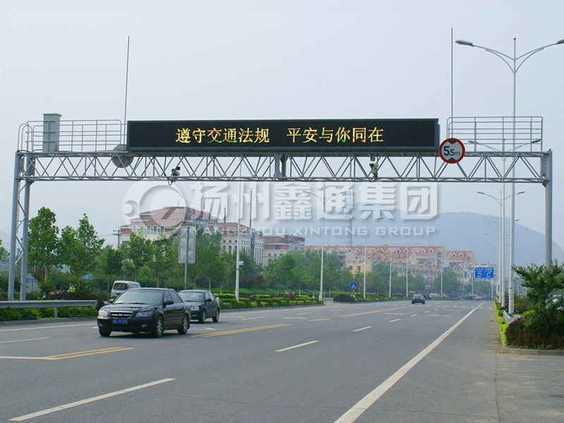 LMJ-013，桁架式情報板門架，龍門架
