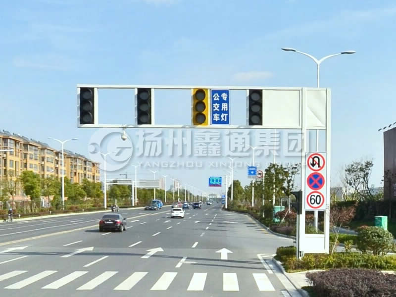 XHDG-024，框架信號(hào)燈桿，揚(yáng)州信號(hào)燈桿